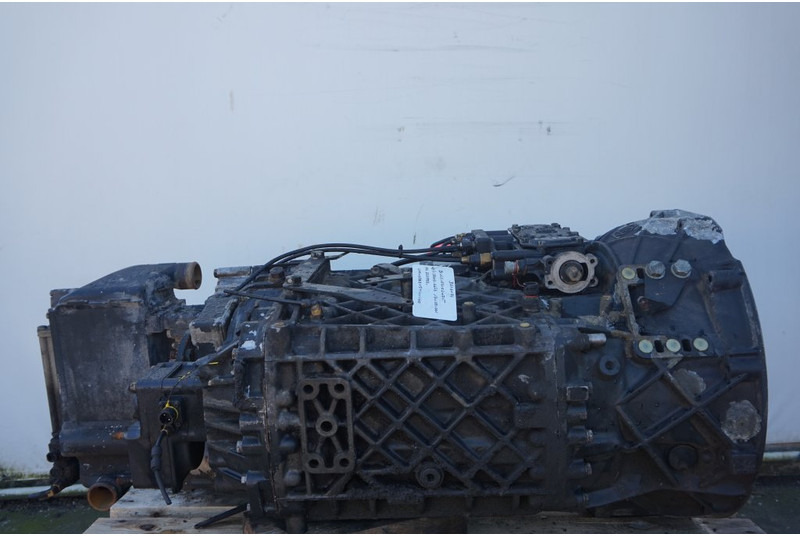 ZF 16S1821OD+INT 81.32003.6673 - Boîte de vitesse pour Camion: photos 3 ZF 16S1821OD+INT 81.32003.6673 - Boîte de vitesse pour Camion: photos 3