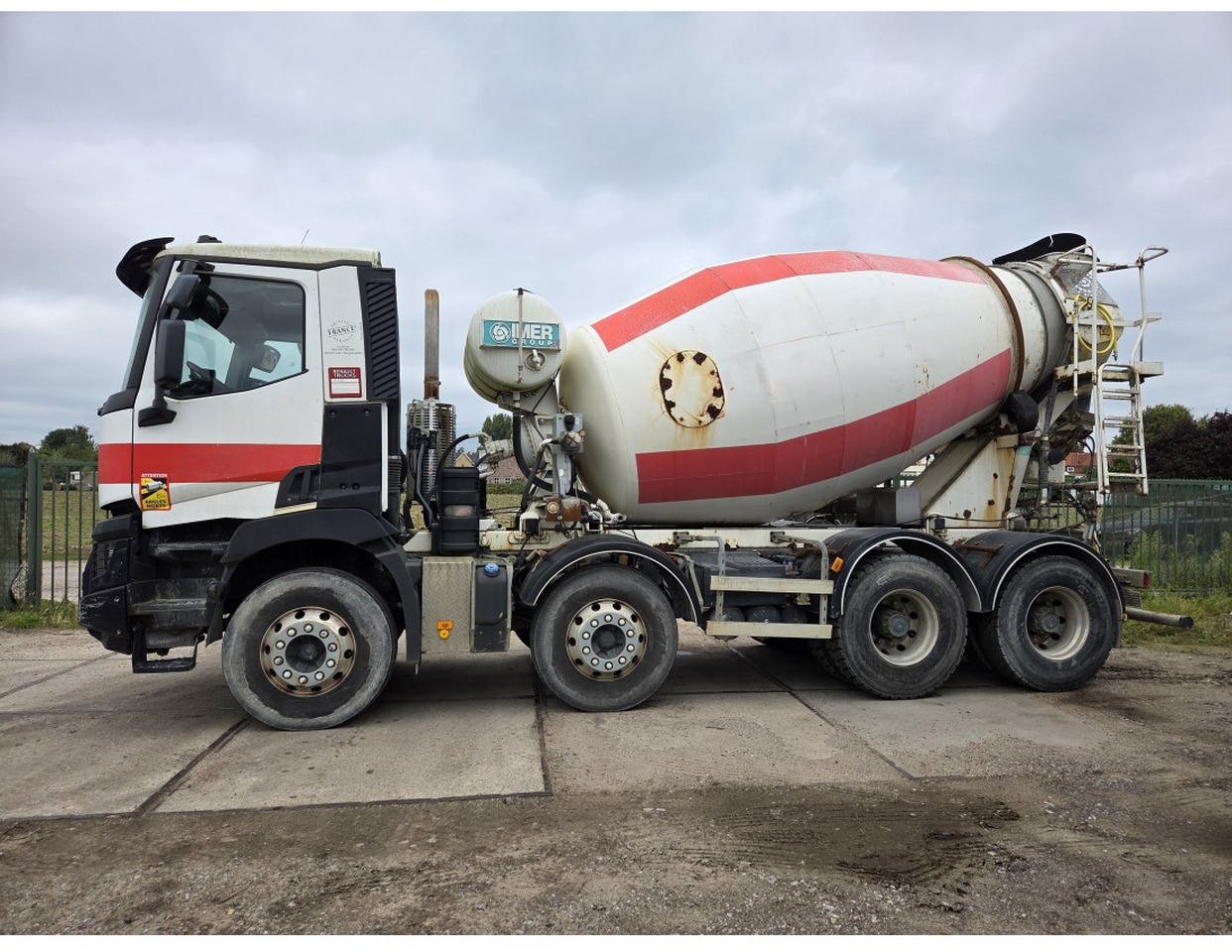 Renault C430 8X4 CONCRETE MIXER MANUAL GEARBOX - Camion malaxeur: photos 2 Renault C430 8X4 CONCRETE MIXER MANUAL GEARBOX - Camion malaxeur: photos 2