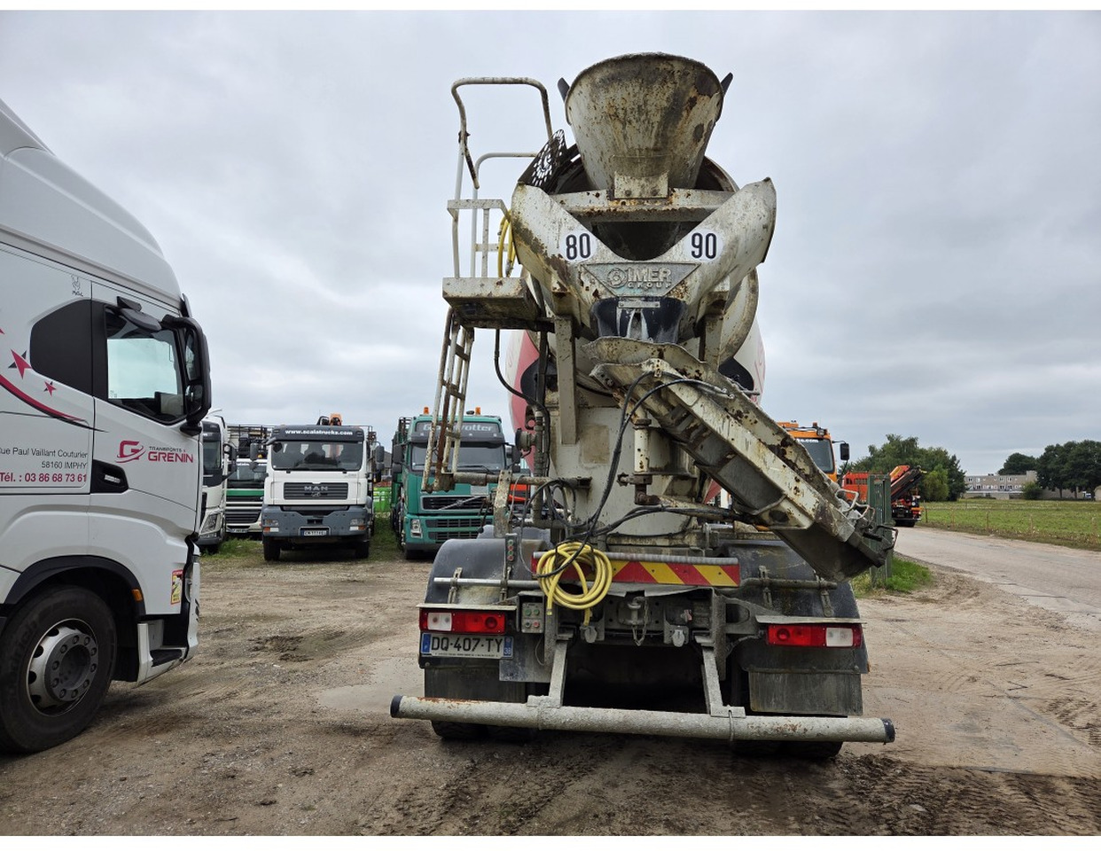 Renault C430 8X4 CONCRETE MIXER MANUAL GEARBOX - Camion malaxeur: photos 3 Renault C430 8X4 CONCRETE MIXER MANUAL GEARBOX - Camion malaxeur: photos 3