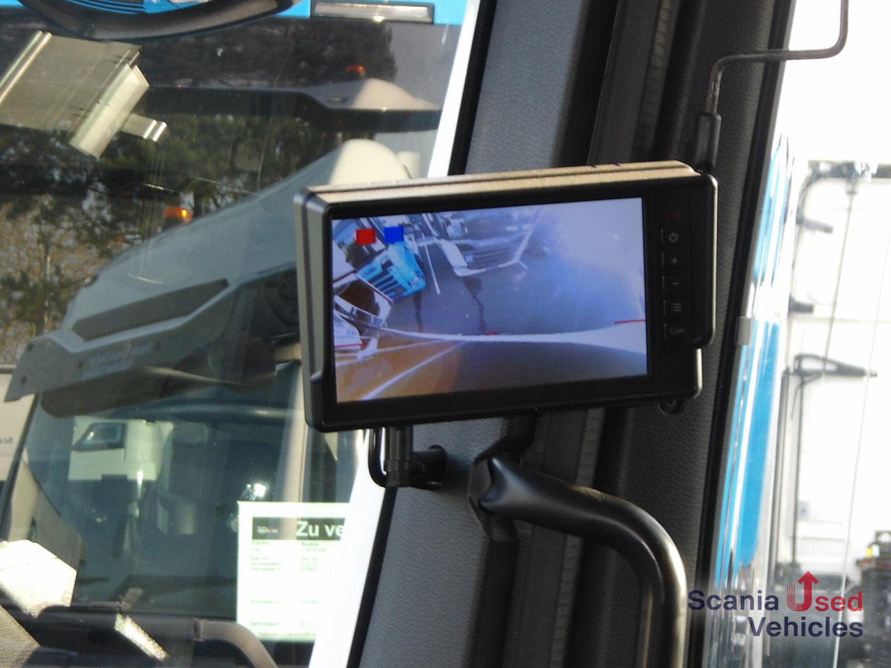 Tracteur routier MAN TGX 18.510 - GX - RETARDER - 2x TANKs - BL -: photos 15 Tracteur routier MAN TGX 18.510 - GX - RETARDER - 2x TANKs - BL -: photos 15