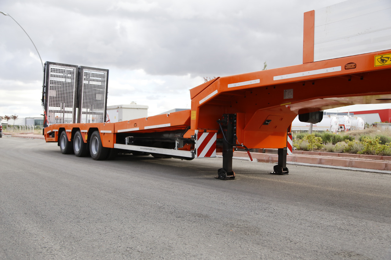 Scorpion Trailer SCORPION TRAILER 3 AXLE LOWBED SEMI TRAILER (CUSTOMIZED) - Semi-remorque surbaissé: photos 2 Scorpion Trailer SCORPION TRAILER 3 AXLE LOWBED SEMI TRAILER (CUSTOMIZED) - Semi-remorque surbaissé: photos 2