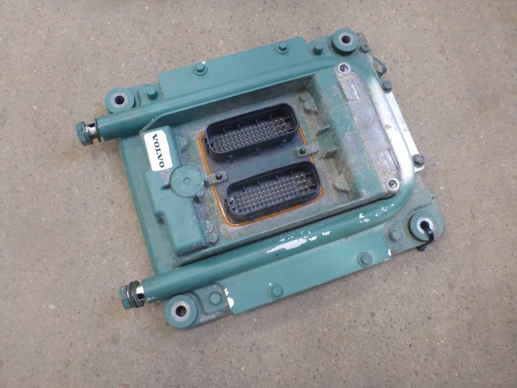 Volvo FH 12 - Système électrique pour Camion: photos 1 Volvo FH 12 - Système électrique pour Camion: photos 1