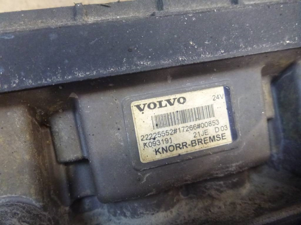 Volvo FH 13 520  - Pièces de frein pour Camion: photos 2 Volvo FH 13 520  - Pièces de frein pour Camion: photos 2