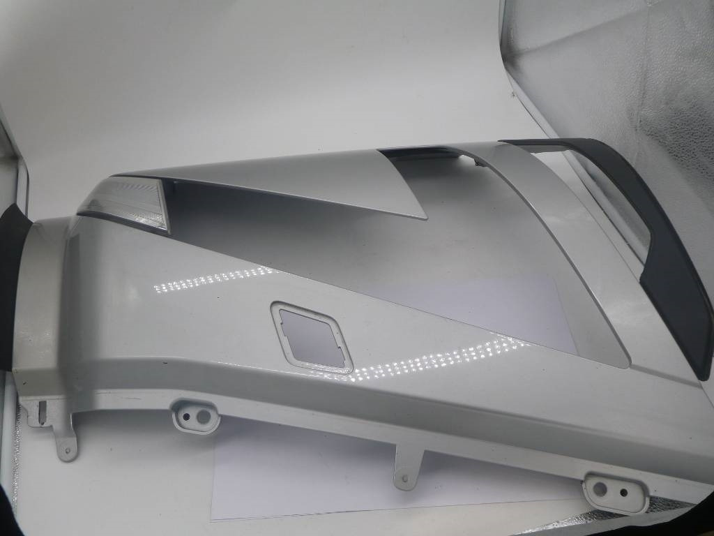 Volvo FH 62 TT Strålkastarsarg, 23526433 - Frame/ Châssis pour Camion: photos 1 Volvo FH 62 TT Strålkastarsarg, 23526433 - Frame/ Châssis pour Camion: photos 1