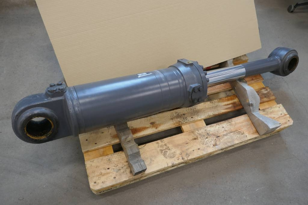 Volvo L 180 H, Tiltkolv voe17229010 - Hydraulique pour Engins de chantier: photos 1 Volvo L 180 H, Tiltkolv voe17229010 - Hydraulique pour Engins de chantier: photos 1