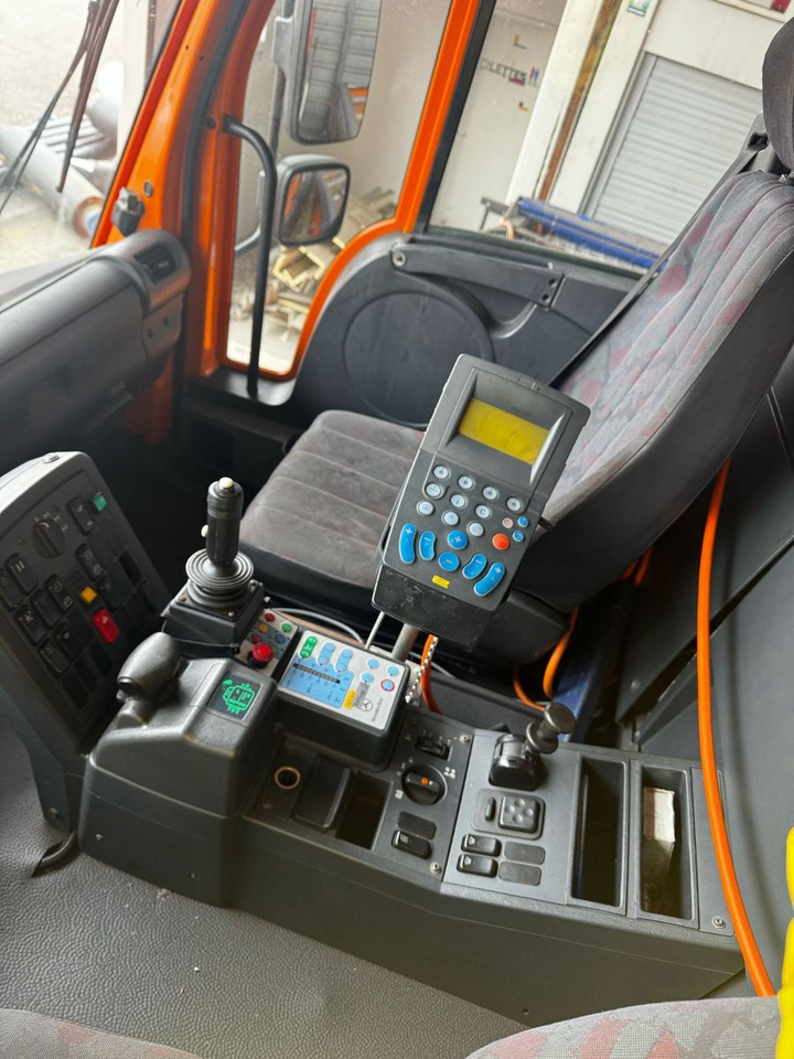 Camion Unimog U400 4x4, Winterdienst, Schild+Streuer: photos 10