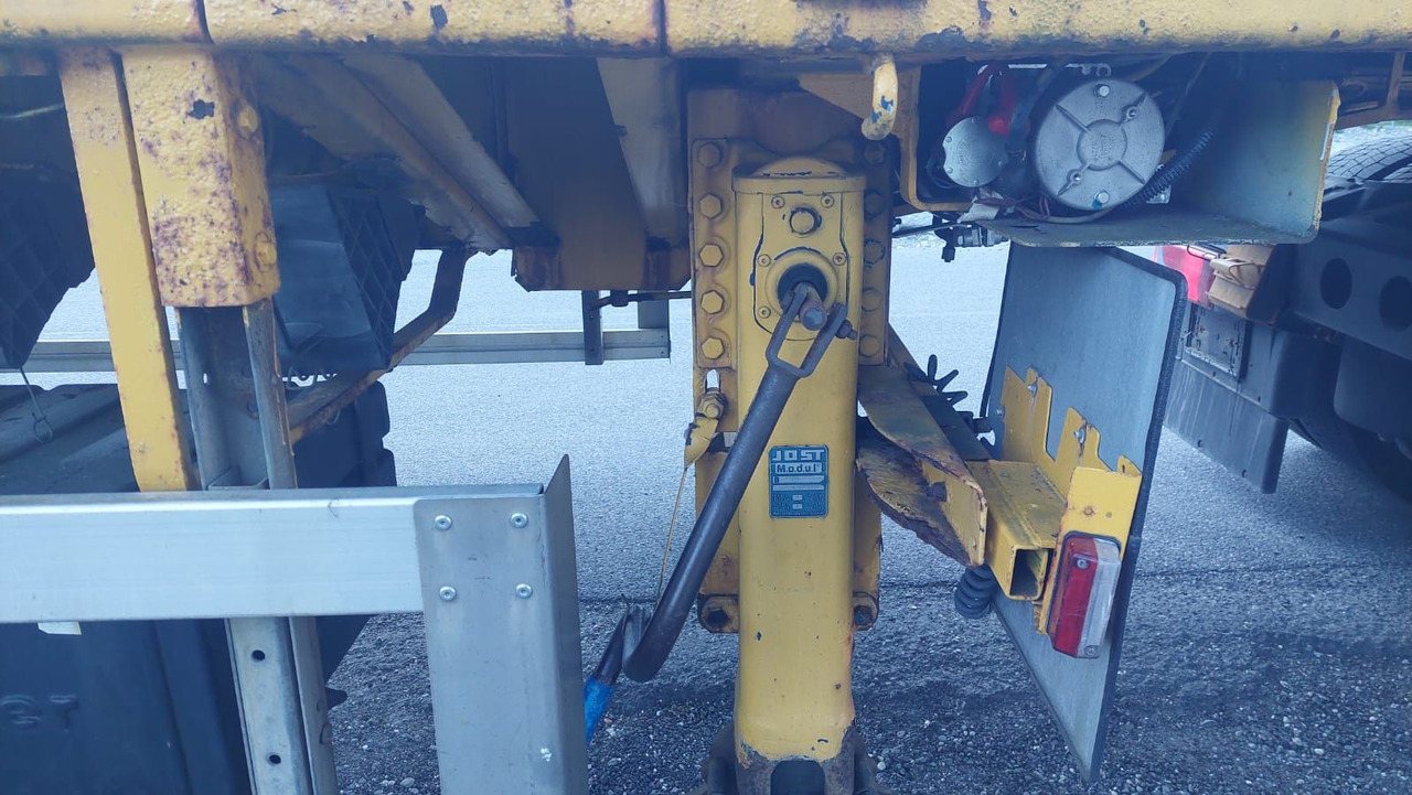 Crédit-bail de Goldhofer SPZ DL 3-36/80A, 56ton Goldhofer SPZ DL 3-36/80A, 56ton, 3m teleskop Goldhofer SPZ DL 3-36/80A, 56ton Goldhofer SPZ DL 3-36/80A, 56ton, 3m teleskop: photos 9 Crédit-bail de Goldhofer SPZ DL 3-36/80A, 56ton Goldhofer SPZ DL 3-36/80A, 56ton, 3m teleskop Goldhofer SPZ DL 3-36/80A, 56ton Goldhofer SPZ DL 3-36/80A, 56ton, 3m teleskop: photos 9