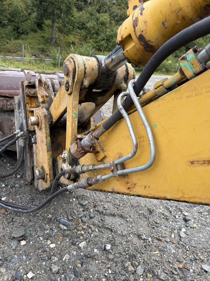 Liebherr R902 STD Litronic, 12995hours, 3 buckets - Pelle sur chenille: photos 4 Liebherr R902 STD Litronic, 12995hours, 3 buckets - Pelle sur chenille: photos 4