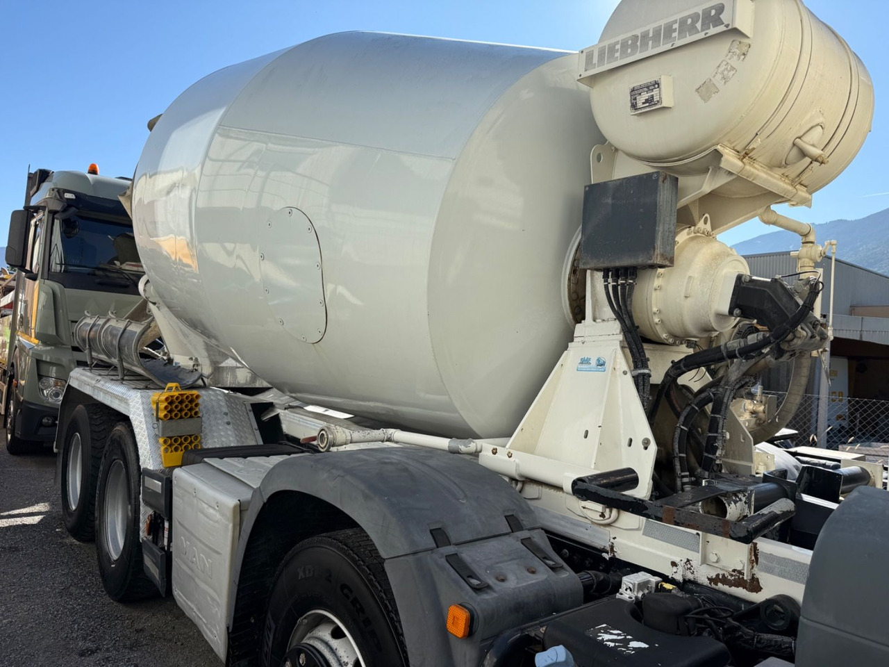 Crédit-bail de  MAN TGS 32.440 8x4, Euro 6, Liebherr 9m3 MAN TGS 32.440 8x4, Euro 6, Liebherr 9m3: photos 7