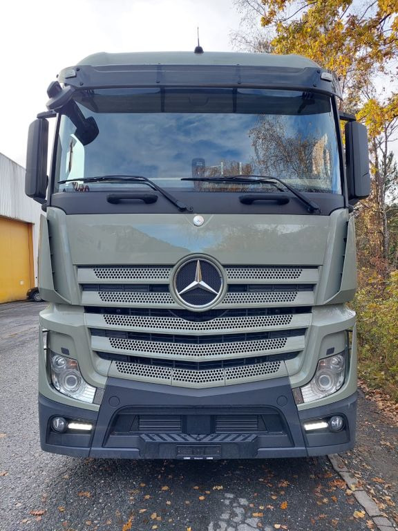 Mercedes-Benz Actros 2545 6x2, E6, Effer 265/6S Mercedes-Benz Actros 2545 6x2, E6, Effer 265/6S, 2x Stück - Camion grue, Camion plateau: photos 4 Mercedes-Benz Actros 2545 6x2, E6, Effer 265/6S Mercedes-Benz Actros 2545 6x2, E6, Effer 265/6S, 2x Stück - Camion grue, Camion plateau: photos 4