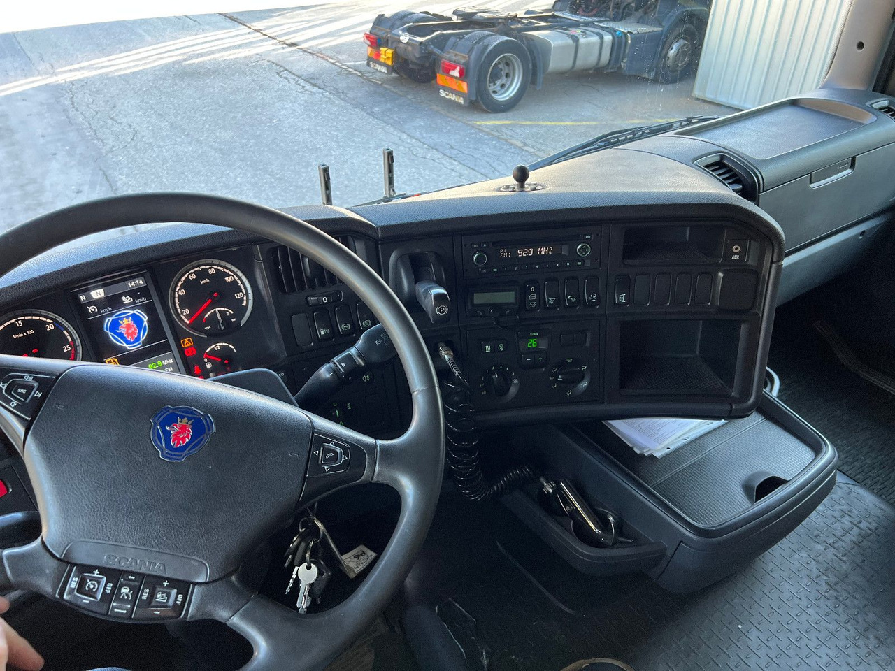 Camion à rideaux coulissants Scania R440 4x2, Euro 6, Ladebordwand, Retarder: photos 16