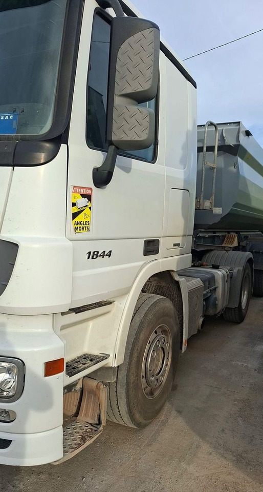 Mercedes-Benz Actros 1844 4x2, MP3, Euro 5 - Tracteur routier: photos 2 Mercedes-Benz Actros 1844 4x2, MP3, Euro 5 - Tracteur routier: photos 2
