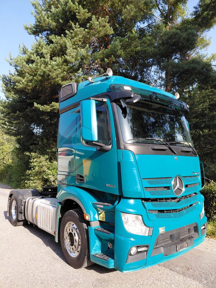 Mercedes-Benz Actros 1853 4x2, E6, ADR, Retarder, PTO - Tracteur routier: photos 1 Mercedes-Benz Actros 1853 4x2, E6, ADR, Retarder, PTO - Tracteur routier: photos 1