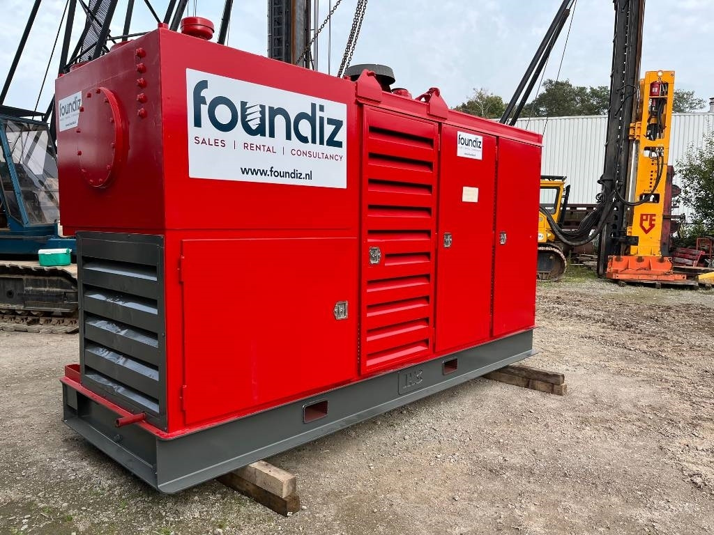 ICE 223 - Mât de battage: photos 5 ICE 223 - Mât de battage: photos 5