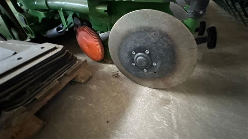 Amazone KG4001Super/Cataya4000Super KG 4001 Super - Combiné de semis: photos 4 Amazone KG4001Super/Cataya4000Super KG 4001 Super - Combiné de semis: photos 4