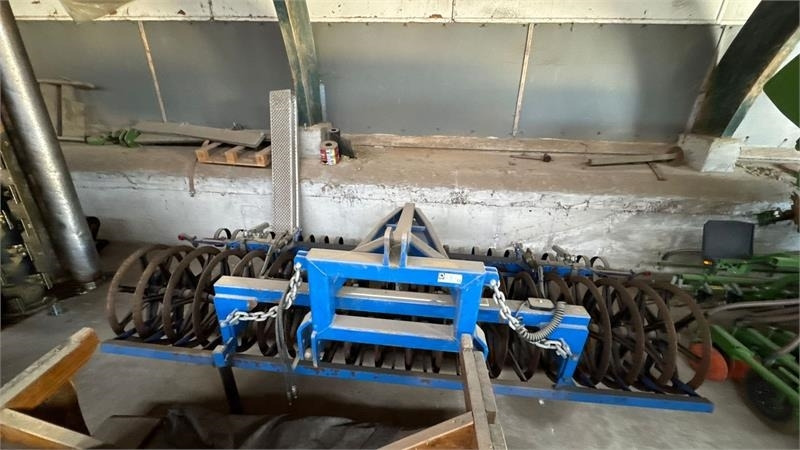 Dal-Bo 4m Frontpakker Levelflex 2000 4 m. - Rouleau agricole: photos 2 Dal-Bo 4m Frontpakker Levelflex 2000 4 m. - Rouleau agricole: photos 2