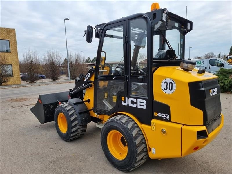 JCB 403 AGRI Plus model - Valet de ferme: photos 5 JCB 403 AGRI Plus model - Valet de ferme: photos 5