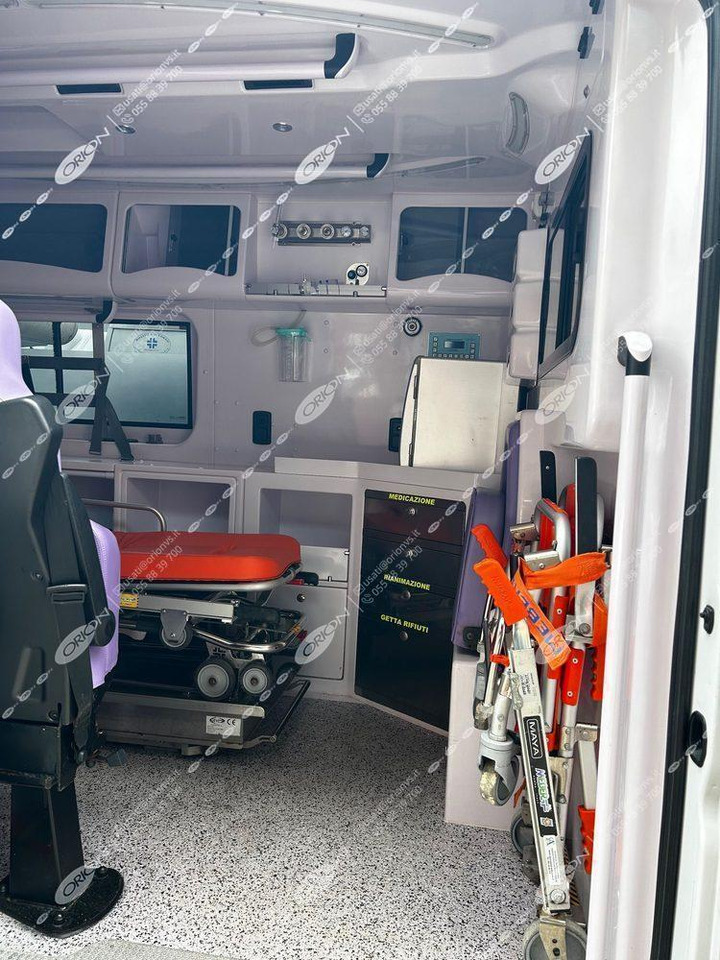 Ambulance FIAT FIAT 290 DUCATO: photos 6