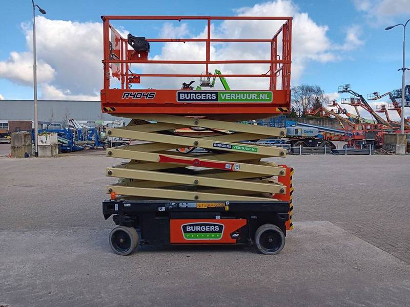 JLG R4045 - Nacelle ciseaux: photos 4 JLG R4045 - Nacelle ciseaux: photos 4