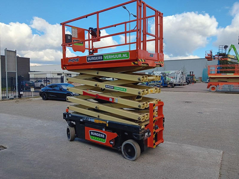JLG R4045 - Nacelle ciseaux: photos 5 JLG R4045 - Nacelle ciseaux: photos 5