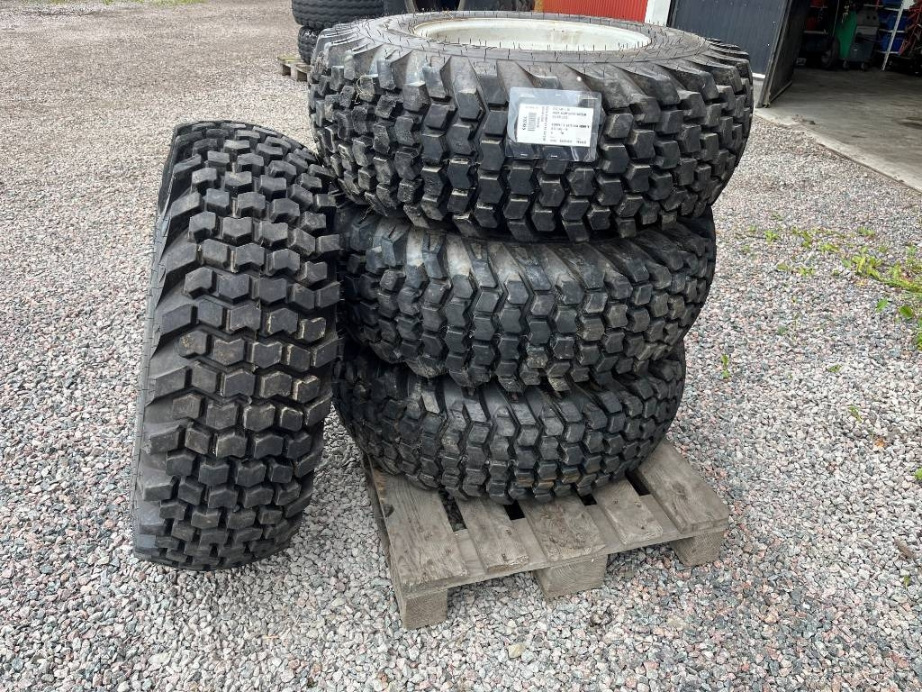 BKT 12,5/80-18 till Volvo L20 L25 - Pneu pour Engins de chantier: photos 1 BKT 12,5/80-18 till Volvo L20 L25 - Pneu pour Engins de chantier: photos 1