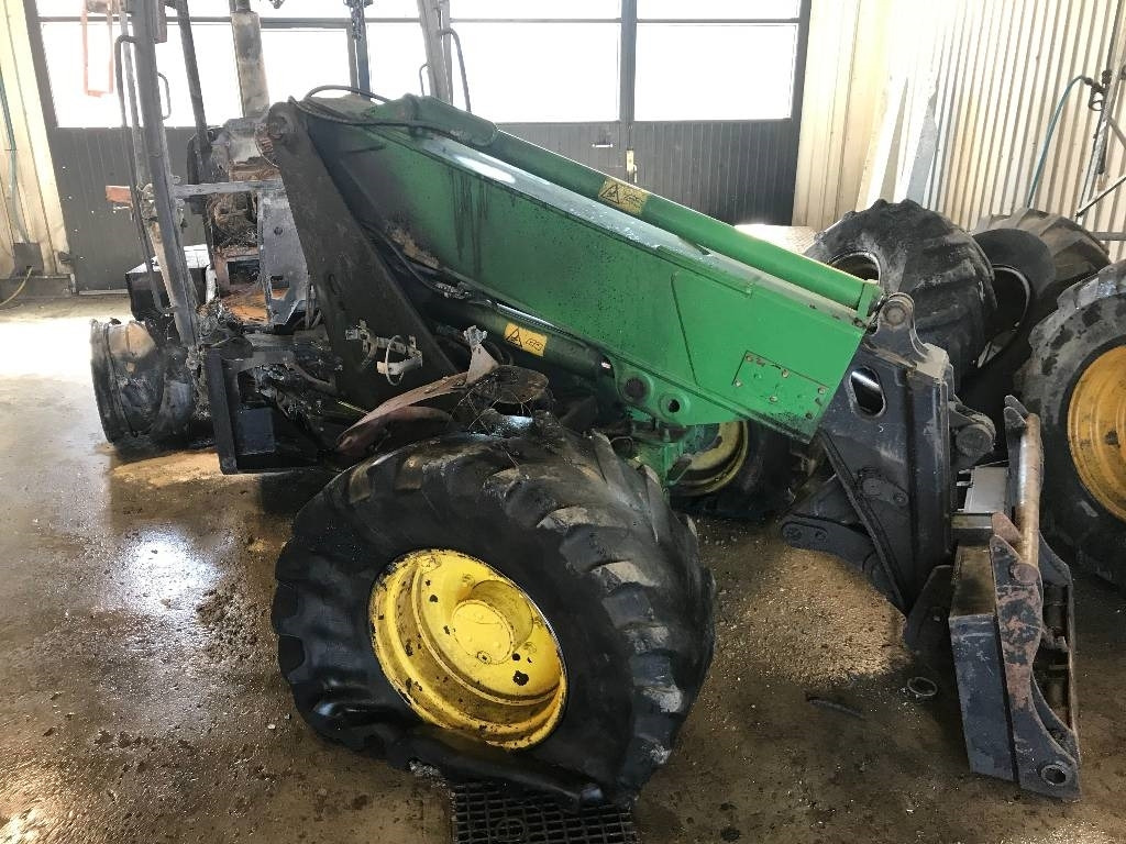John Deere 3800 Dismantled: only spare parts - Chariot télescopique: photos 1 John Deere 3800 Dismantled: only spare parts - Chariot télescopique: photos 1
