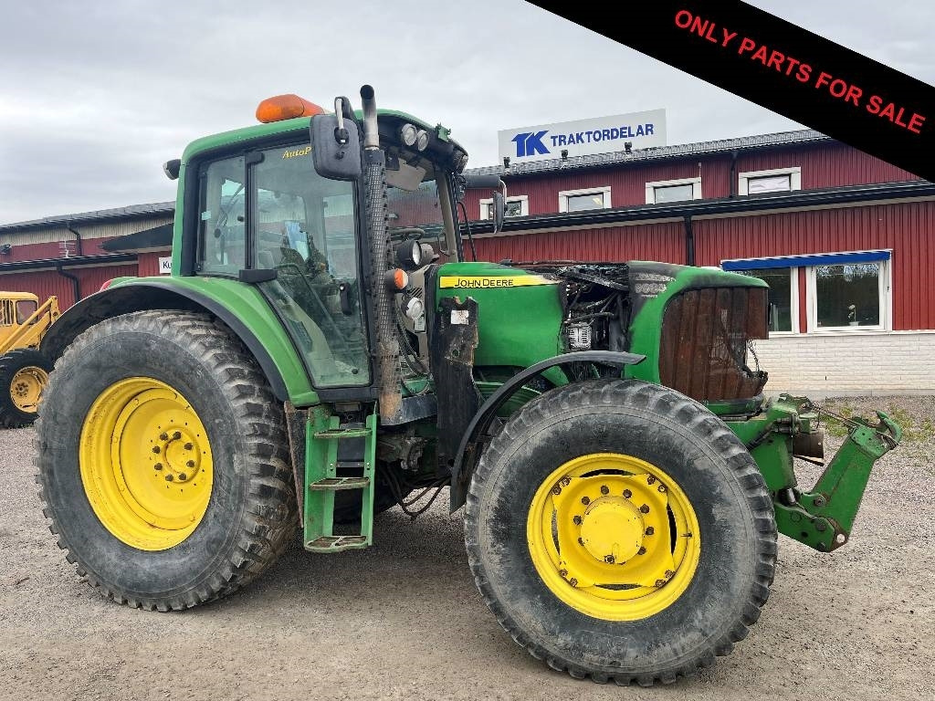 John Deere 6630 Dismantled. Only specific spare parts - Tracteur agricole: photos 1 John Deere 6630 Dismantled. Only specific spare parts - Tracteur agricole: photos 1