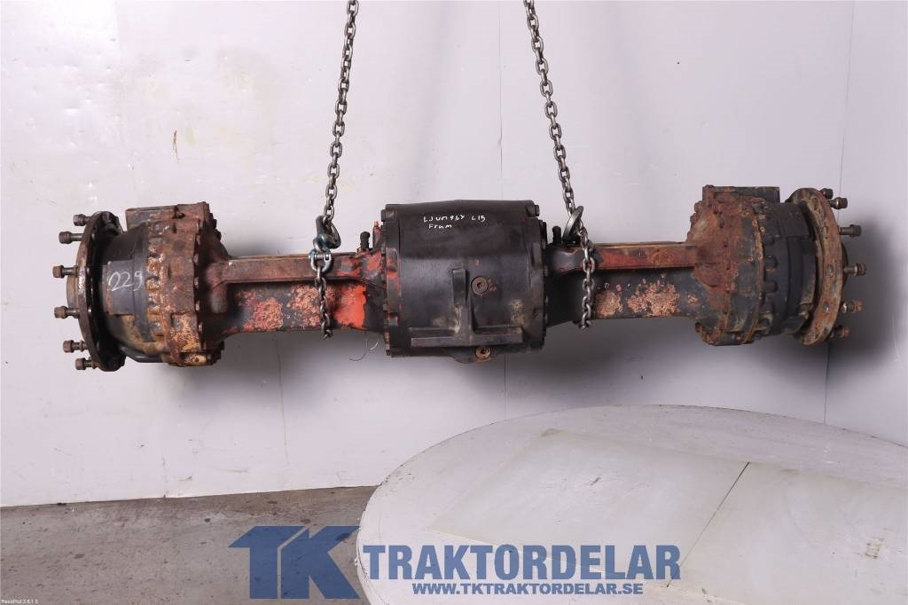 Ljungby L 15 Framvagn - Essieu et pièces pour Engins de chantier: photos 1 Ljungby L 15 Framvagn - Essieu et pièces pour Engins de chantier: photos 1