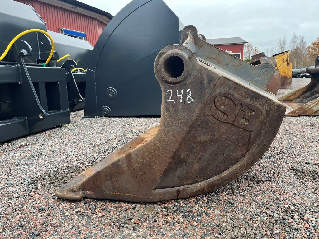 Planerskopa / Planning bucket SB S60 - Godet pour Engins de chantier: photos 4 Planerskopa / Planning bucket SB S60 - Godet pour Engins de chantier: photos 4