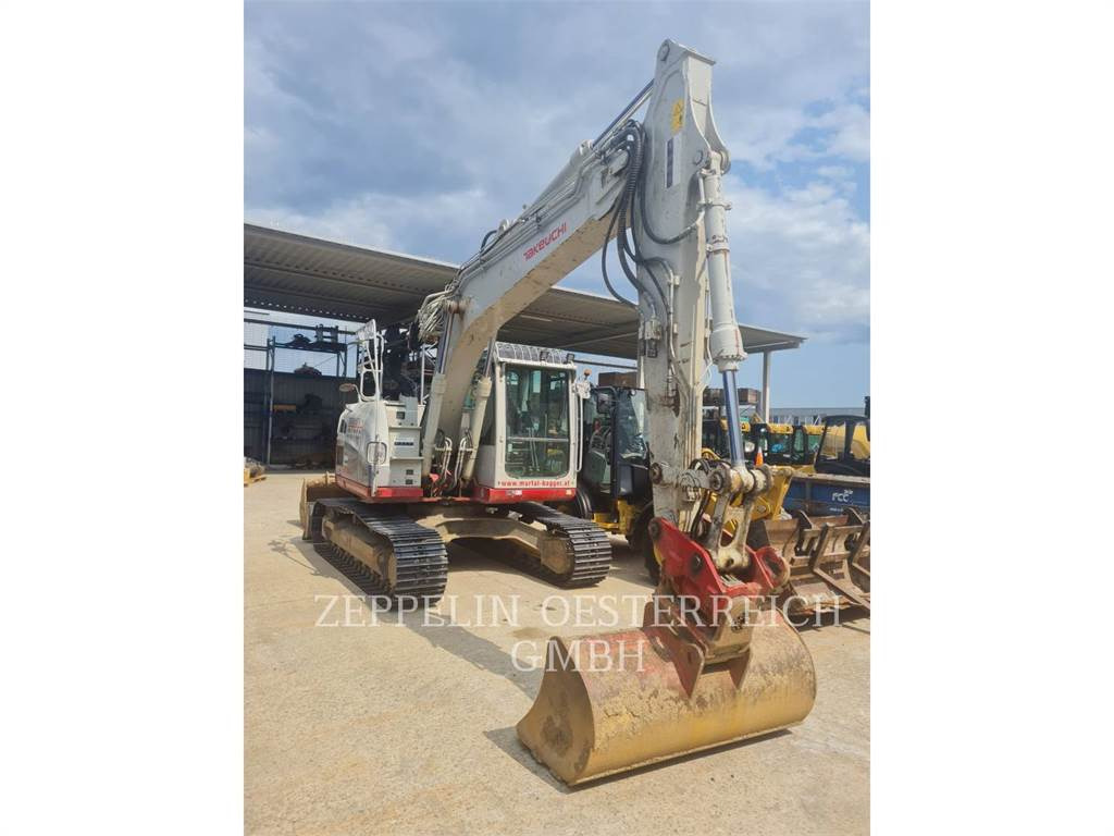 Takeuchi TB2150R - Pelle sur chenille: photos 2 Takeuchi TB2150R - Pelle sur chenille: photos 2