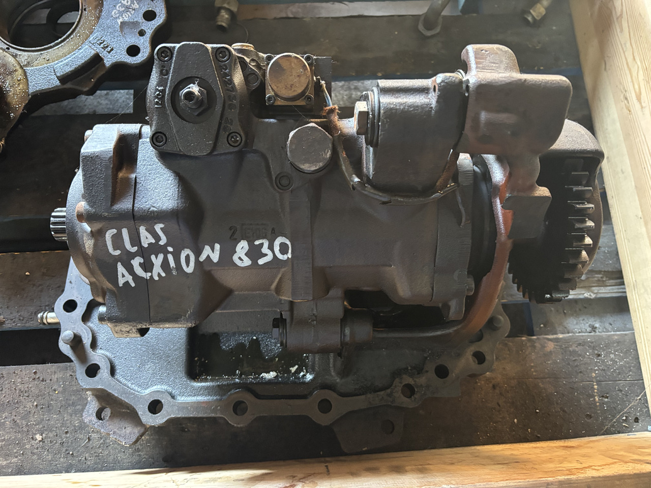 Claas AXION 830 CMATIC Pompa Jazdy Autopower REXROTH A40CTI045 10ML06Z600SAE00-S - Transmission pour Machine agricole: photos 1 Claas AXION 830 CMATIC Pompa Jazdy Autopower REXROTH A40CTI045 10ML06Z600SAE00-S - Transmission pour Machine agricole: photos 1