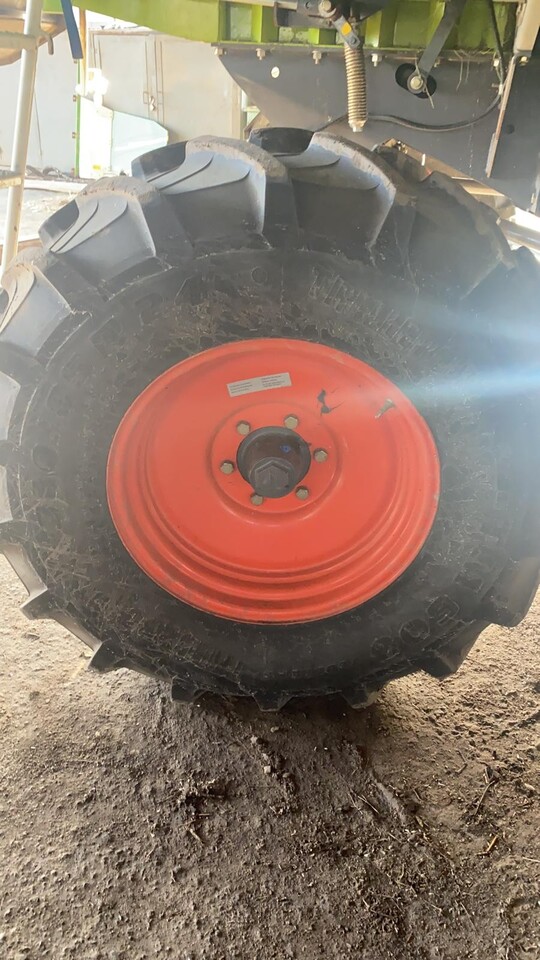 Fusée d'essieu pour Machine agricole Claas Mega 360 [CZĘŚCI] - Zwrotnica: photos 18