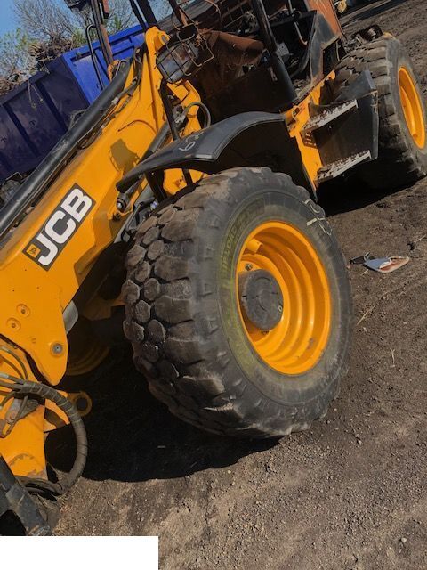 Roue complète pour Matériel de manutention Jcb 460/70 r24 - Opony ~ Felgi [KOŁA]: photos 8