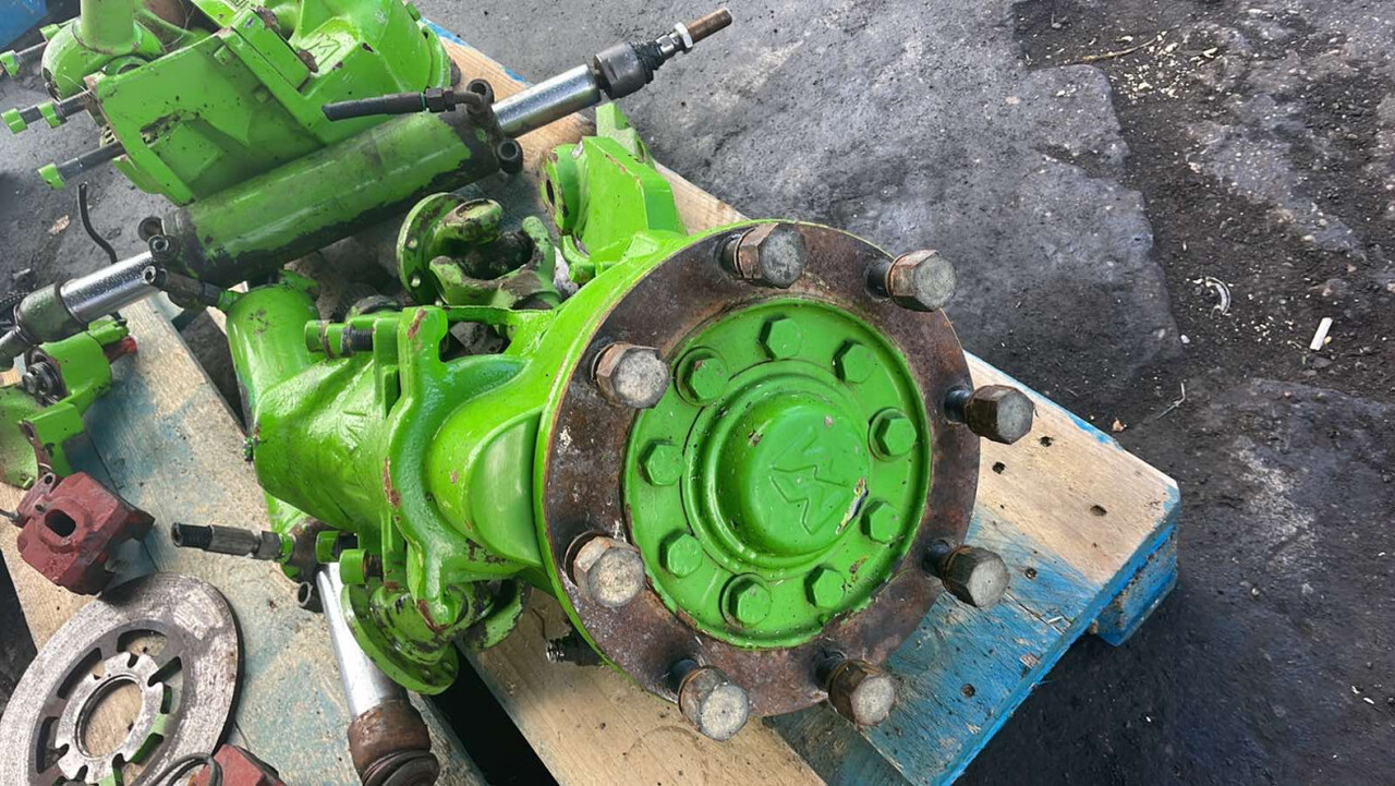 Merlo - Zwolnica | Zwrotnica | Półoś - Transmission pour Machine agricole: photos 2 Merlo - Zwolnica | Zwrotnica | Półoś - Transmission pour Machine agricole: photos 2