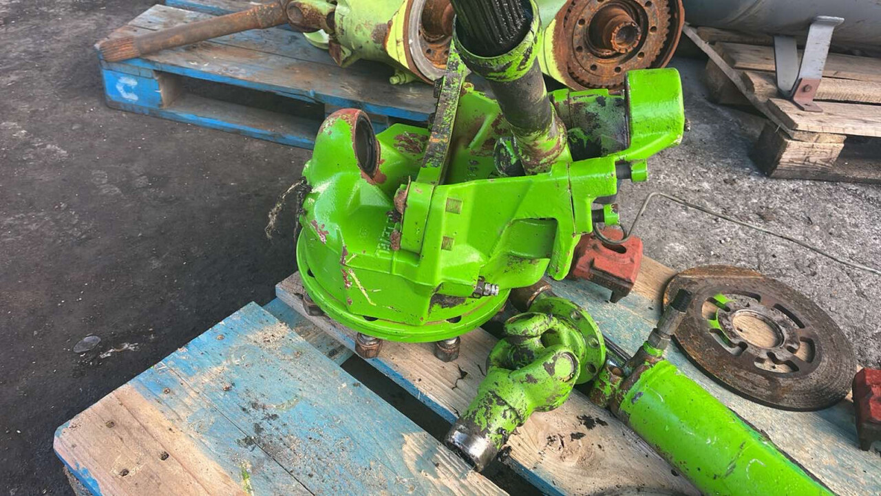 Merlo - Zwolnica | Zwrotnica | Półoś - Transmission pour Machine agricole: photos 5 Merlo - Zwolnica | Zwrotnica | Półoś - Transmission pour Machine agricole: photos 5