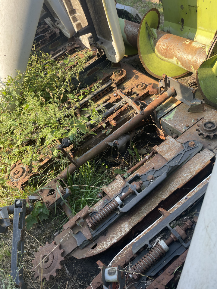 Pièces de rechange pour Cueilleur de maïs Claas Conspeed 8-75 FC przystawka do kukurydzy - przekładnia zrywacza 0013131752: photos 8