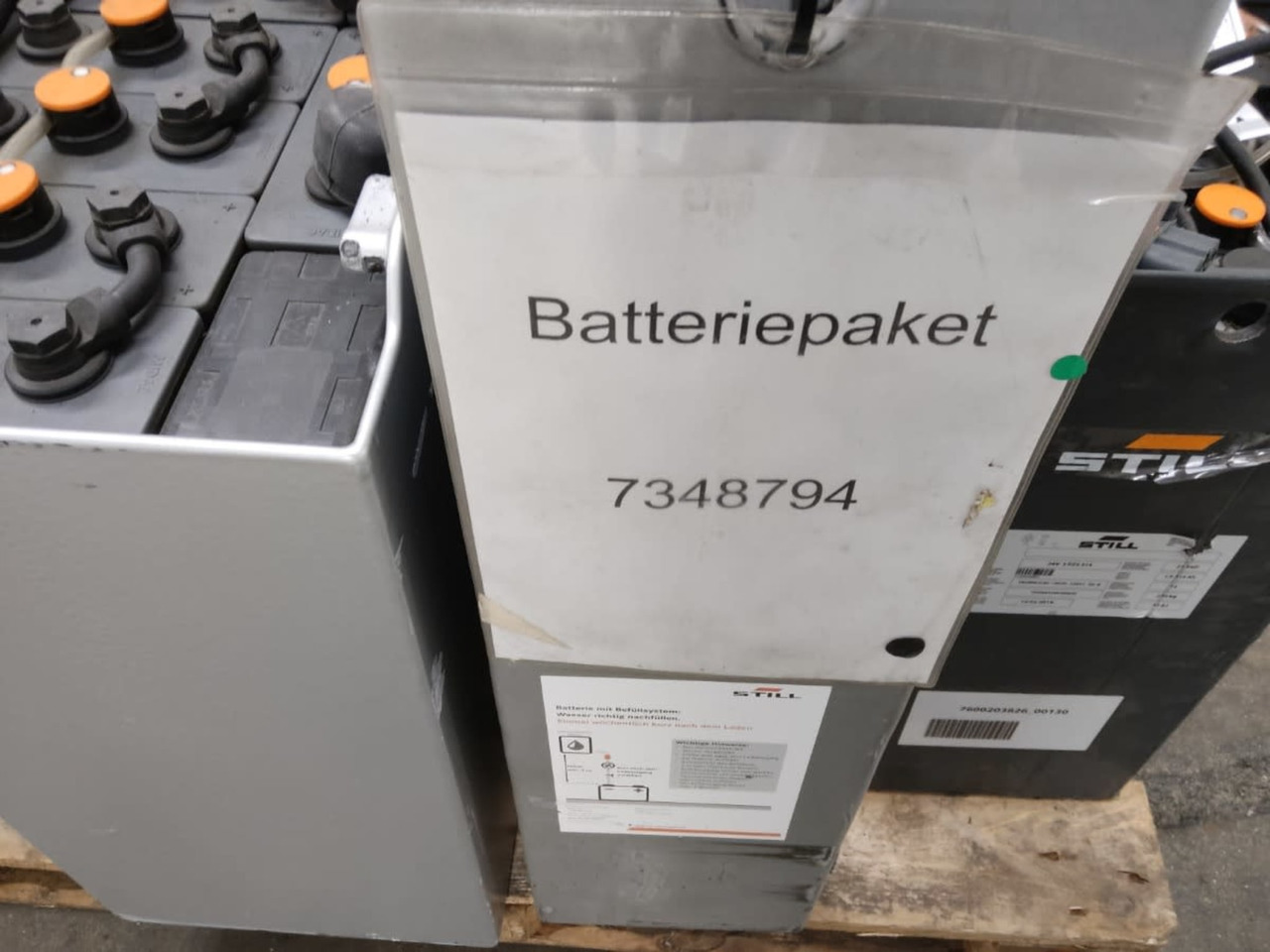 Battery Package - 4 Pcs. - Accumulateur pour Matériel de manutention: photos 2 Battery Package - 4 Pcs. - Accumulateur pour Matériel de manutention: photos 2