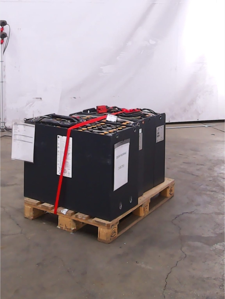 Battery Package - 4 Pcs. - Accumulateur pour Matériel de manutention: photos 3 Battery Package - 4 Pcs. - Accumulateur pour Matériel de manutention: photos 3