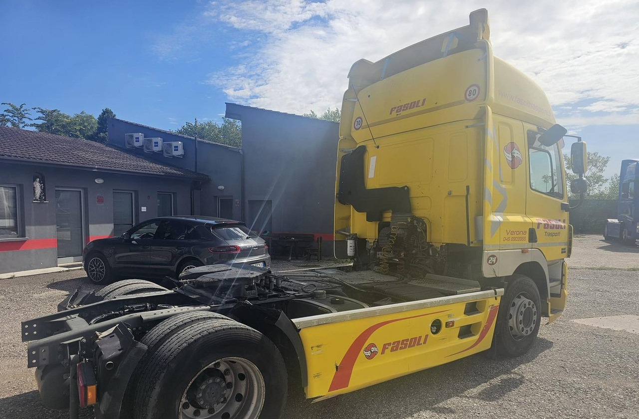 DAF CF. 460 cambio manuale - Tracteur routier: photos 5 DAF CF. 460 cambio manuale - Tracteur routier: photos 5