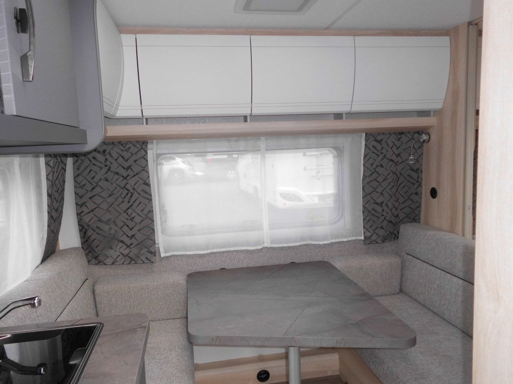 Hobby De Luxe 400 SFe 1500kg., Fahrradträger - Caravane: photos 5 Hobby De Luxe 400 SFe 1500kg., Fahrradträger - Caravane: photos 5