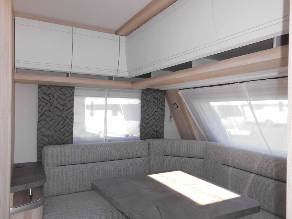 Hobby De Luxe 460 LU 2025 1500kg. - Caravane: photos 4 Hobby De Luxe 460 LU 2025 1500kg. - Caravane: photos 4
