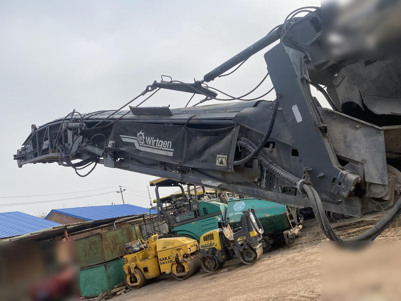 2013 WIRTGEN W2000 - Fraiseuse à froid: photos 4 2013 WIRTGEN W2000 - Fraiseuse à froid: photos 4