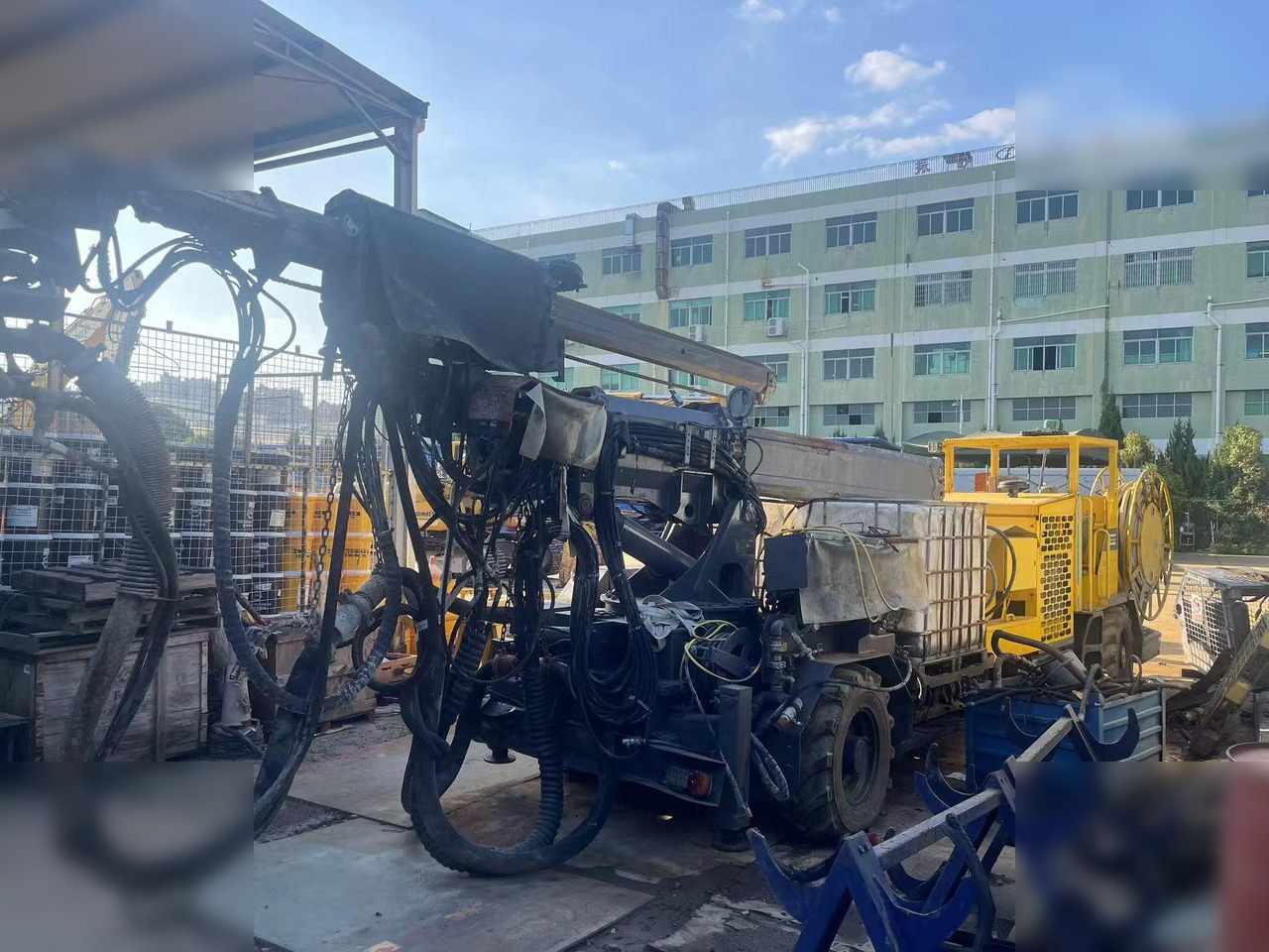 2016 EPIROC MEYCO ME5 - Tunnelier: photos 4 2016 EPIROC MEYCO ME5 - Tunnelier: photos 4