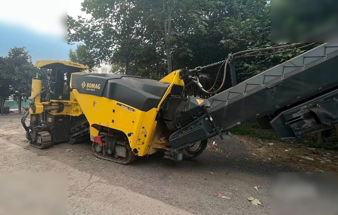 2017 BOMAG BM1000/35 - Fraiseuse à froid: photos 1 2017 BOMAG BM1000/35 - Fraiseuse à froid: photos 1