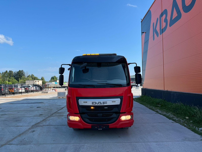 DAF LF 210 4x2 JIGE SIMPLEX 5 T / PLATFORM L=5799 mm - Camion porte-voitures: photos 2 DAF LF 210 4x2 JIGE SIMPLEX 5 T / PLATFORM L=5799 mm - Camion porte-voitures: photos 2