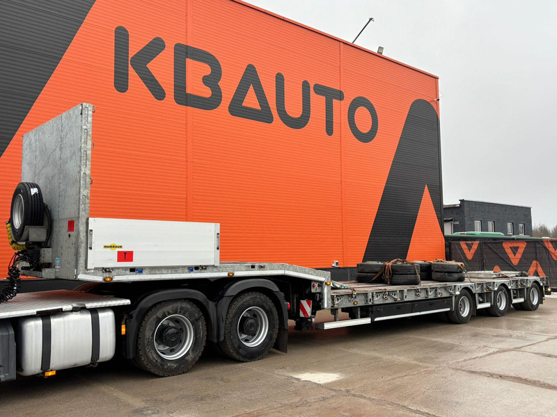 Humbaur HTS30 SCHRAG SAF AXLES / REAR AXLE STEERING - Semi-remorque surbaissé: photos 1 Humbaur HTS30 SCHRAG SAF AXLES / REAR AXLE STEERING - Semi-remorque surbaissé: photos 1