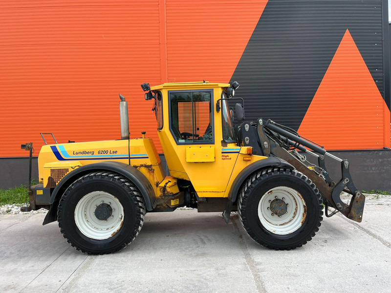 LUNDBERG 6200 LSE 4x4 AC - Chargeuse sur pneus: photos 5 LUNDBERG 6200 LSE 4x4 AC - Chargeuse sur pneus: photos 5