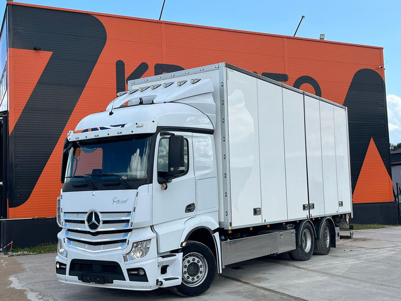 Mercedes-Benz Actros 6x2*4 BOX L=7401mm - Camion fourgon: photos 1 Mercedes-Benz Actros 6x2*4 BOX L=7401mm - Camion fourgon: photos 1