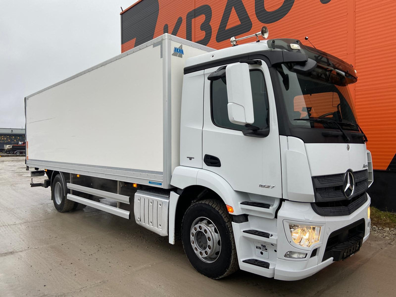 Mercedes-Benz Antos 1827 4x2 BOX L=7538 mm - Camion fourgon: photos 4 Mercedes-Benz Antos 1827 4x2 BOX L=7538 mm - Camion fourgon: photos 4