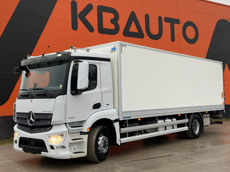 Mercedes-Benz Antos 1827 4x2 BOX L=7538 mm - Camion fourgon: photos 1 Mercedes-Benz Antos 1827 4x2 BOX L=7538 mm - Camion fourgon: photos 1